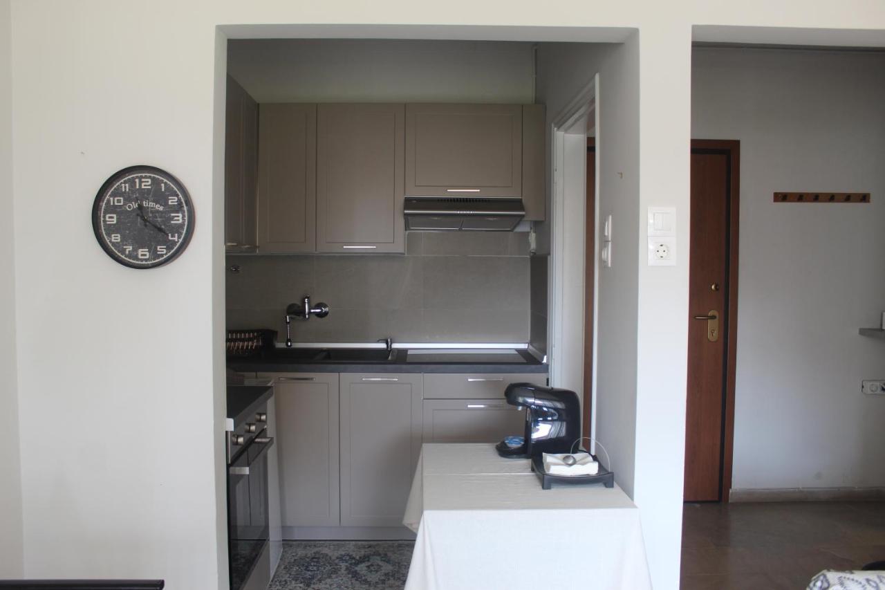 Nomo Apartment Volos
